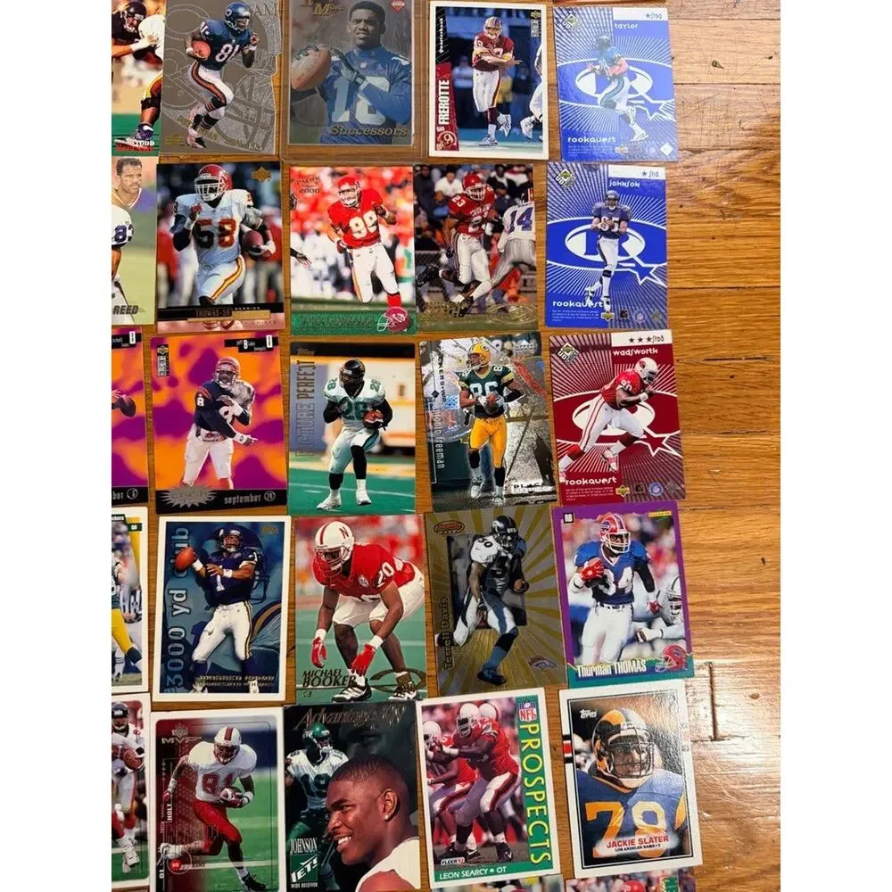 120+ NFL Football Card Lot 1990s–2000s Stars Rookies Inserts Jerry Rice Randy Mo